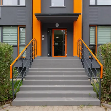 Pet-friendly Batorego By Renters Apartment Warschau