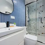 Pet-friendly Batorego By Renters ורשה